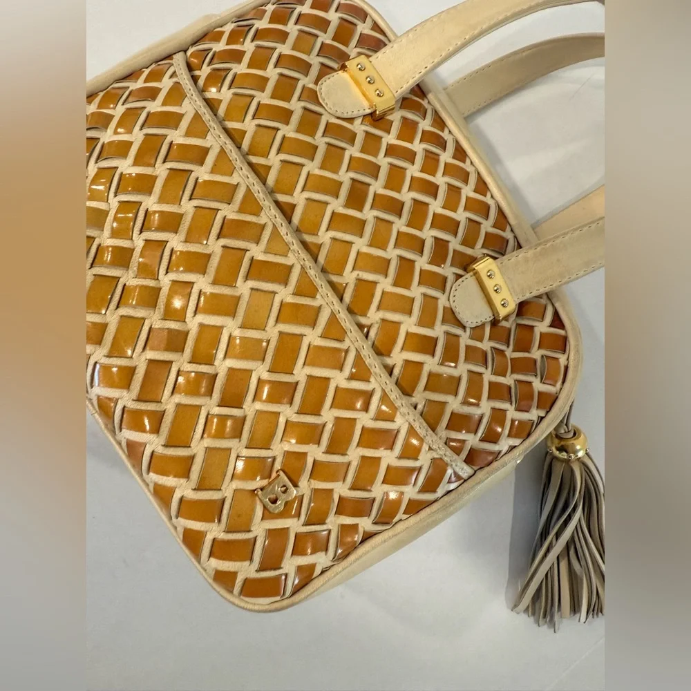 Bally Vintage Tan and Cream Woven Leather Bag - Picture 3 of 14